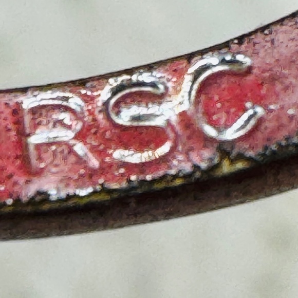 Pink Rhinestone Ribbon Ring - Picture 3 of 4